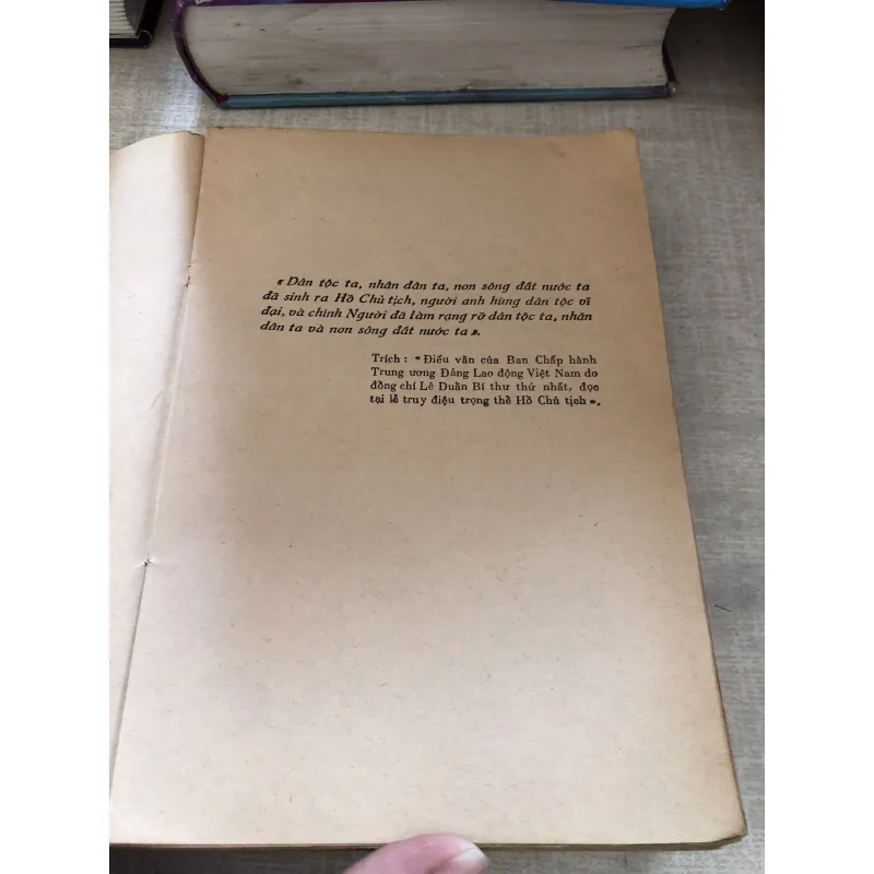 Đường Bác Hồ đi cứu nước 1000224