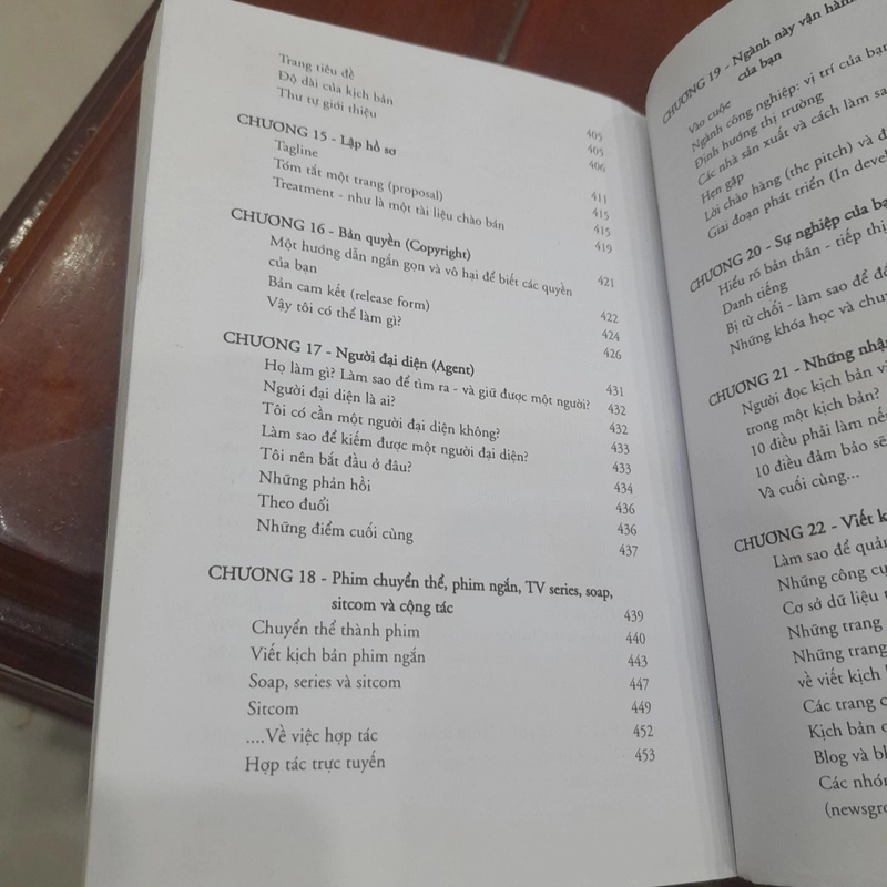 Ray Frensham - TỰ HỌC VIẾT KỊCH BẢN PHIM 474703