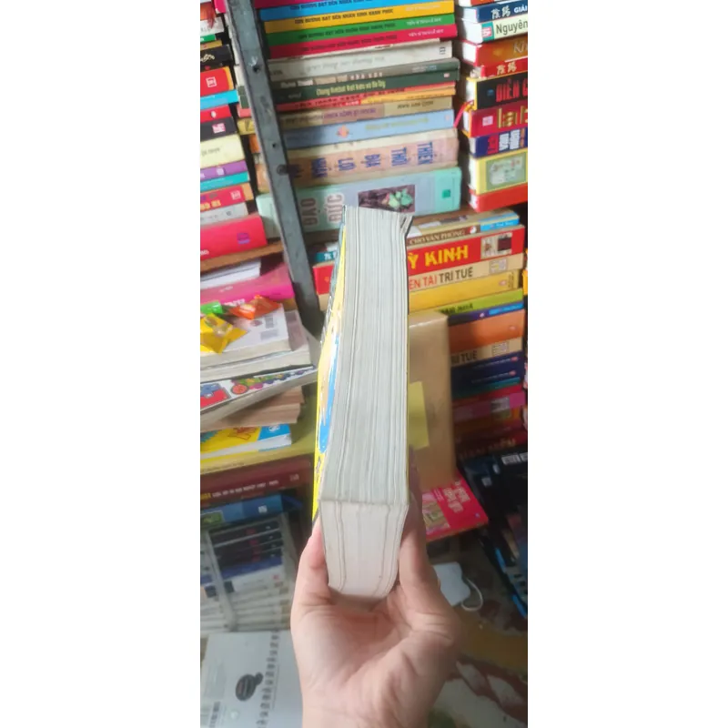 Thế Giới Trong Một Ngày- Olivier Rolin 602994