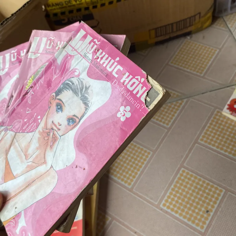 truyện tranh Vũ Khúc Hồng 5 tập  976747