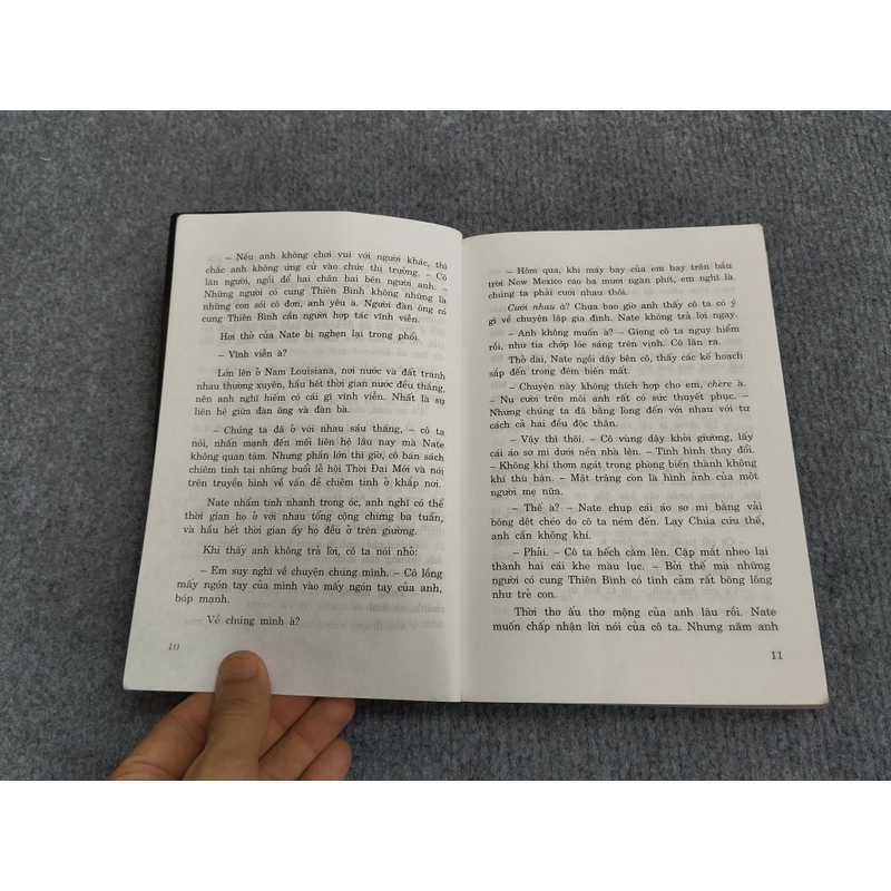 DƯỚI ÁNH TRĂNG 478696