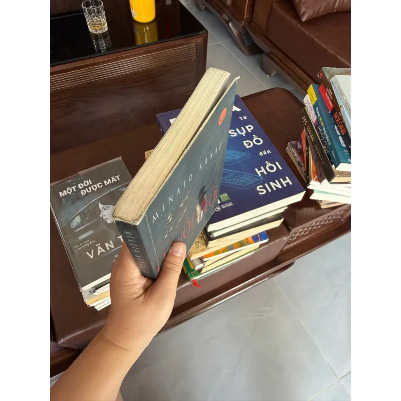 Chuộc Tội – Minato Kanae- K2 994381