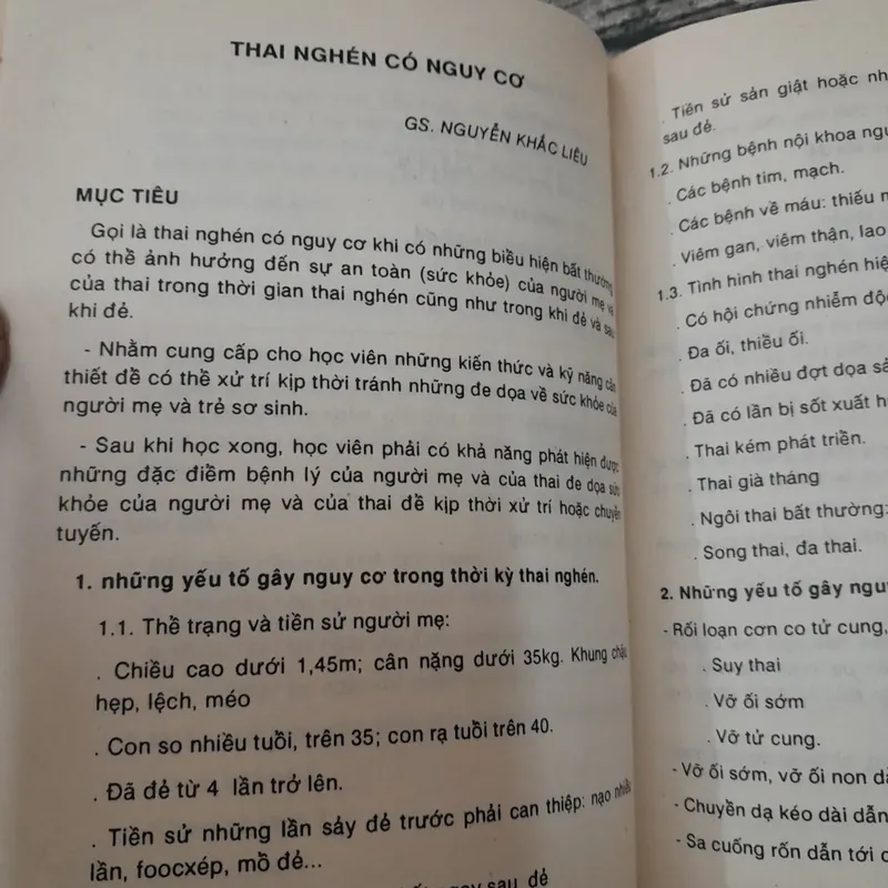 Sổ tay cán bộ y tế cơ sở. Bộ Y Tế năm 1992 707569