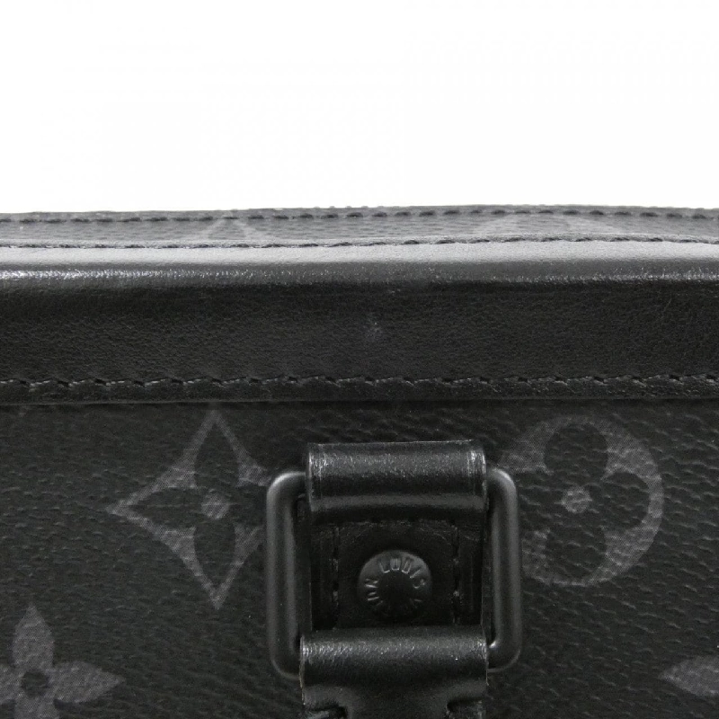 Túi xách Louis Vuitton Monogram Eclipse Soft Trunk Briefcase M44952 - Hàng hiệu Authentic 770990