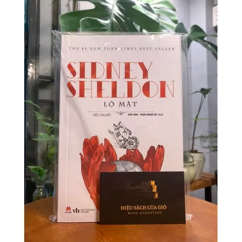 (Sách mới) Lộ mặt - Sidney Sheldon 598547