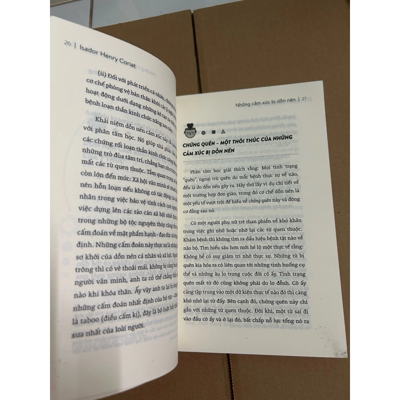 Những cảm xúc bị dồn nén 473854