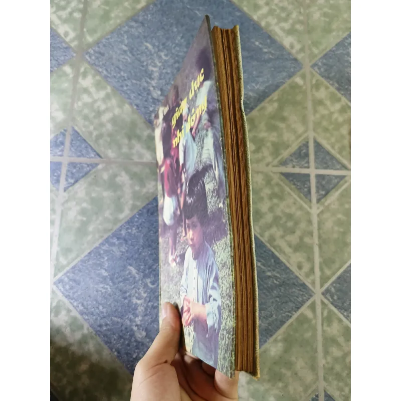 Giáo dục nhi đồng - Lê Văn Khoa 781940