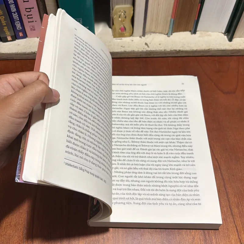 II Triết Học: Con Người Trong Thế Giới Tinh Thần - NIKOLAI ALEXANDROVICH BERDYAEV - 2017 907633