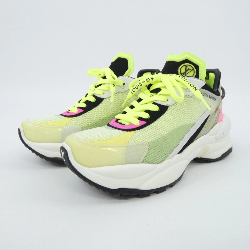 Giày sneaker dòng Run 55 của Louis Vuitton 656086