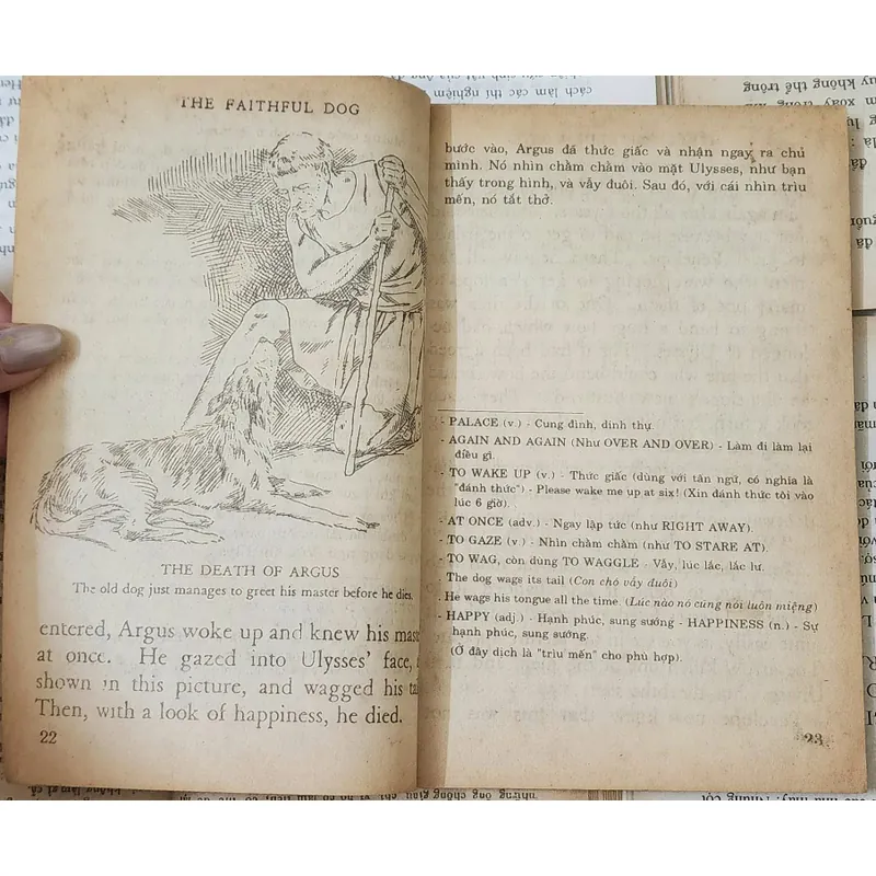 Truyện song ngữ Anh - Việt: 300 CHÀNG TRAI DŨNG CẢM (HEROES OF OLDEN DAYS)  704208