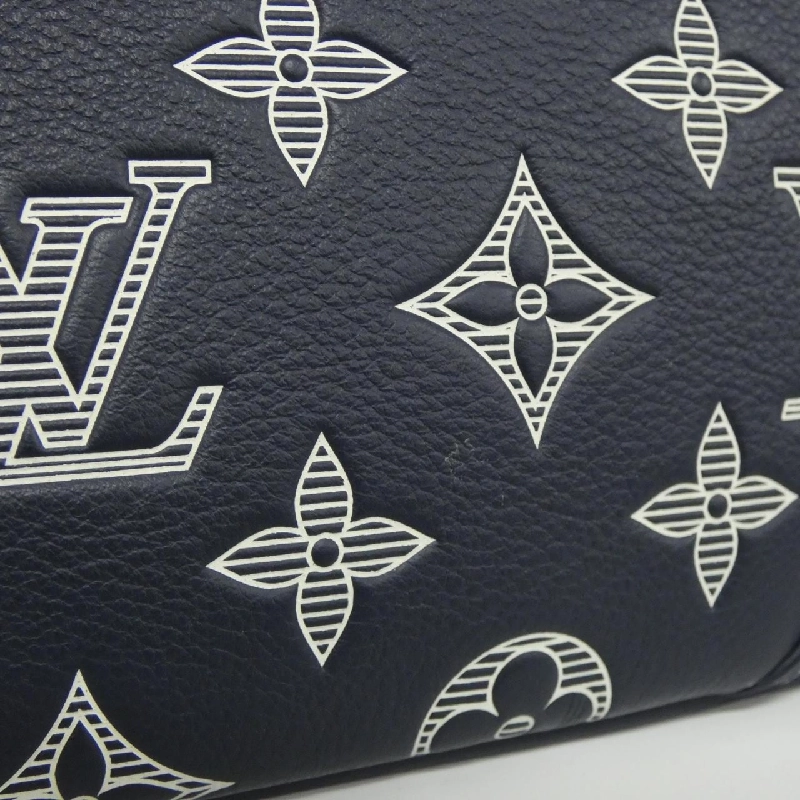 Túi xách đeo chéo Louis Vuitton Monogram Shadow Trio M24753 - Hàng hiệu chính hãng 767937