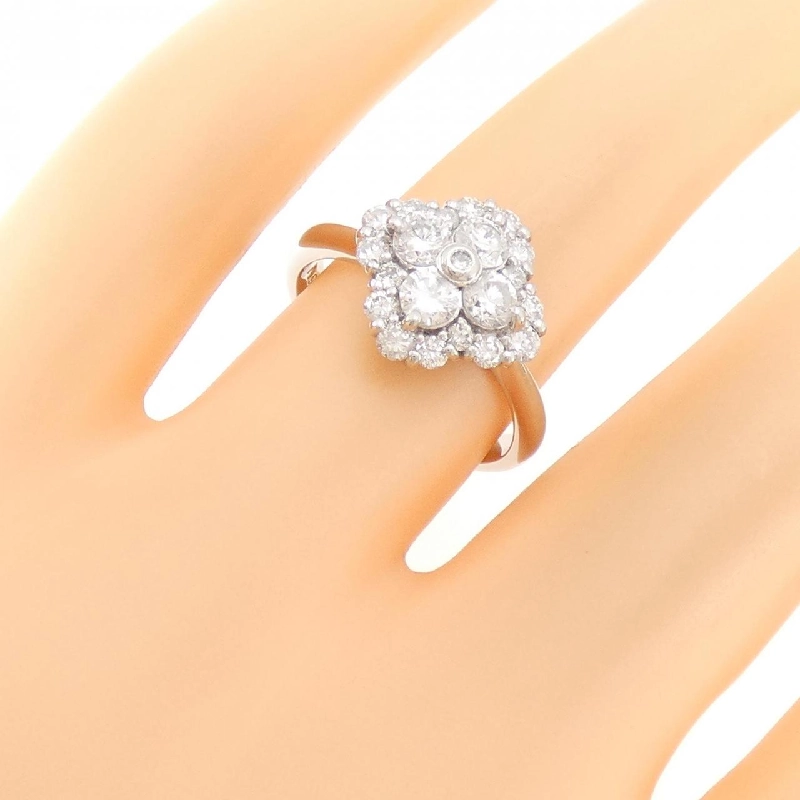 Nhẫn kim cương PT900 1.02CT 670549