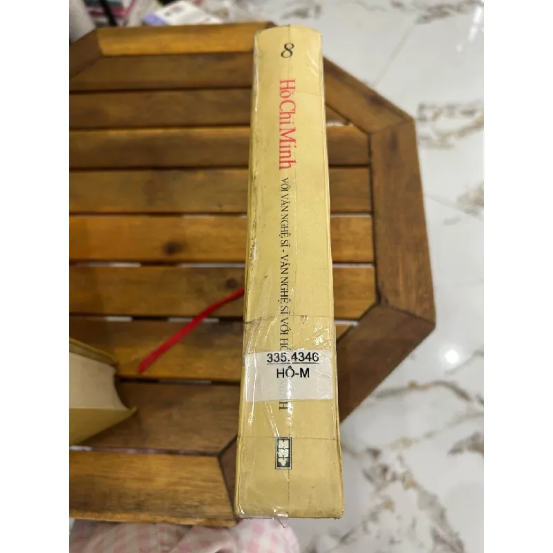 Hồ Chí Minh với văn nghệ sĩ – Văn nghệ sĩ với Hồ Chí Minh (Tập 8) – NXB Hội nhà văn 594129
