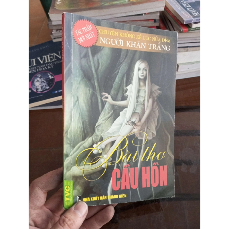 Bài thơ cầu hồn - Người Khăn Trắng (Truyện kinh dị) VAVO1304-A0 1012250