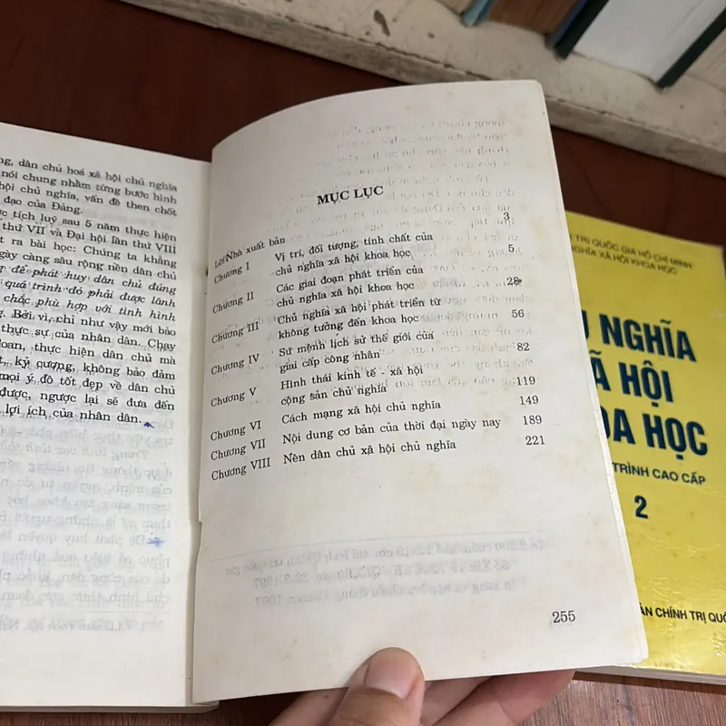 II Tựa sách: Chủ Nghĩa Xã Hội Khoa Học _ Chương Trình Cao Cấp (2 Tập) - 1997 603150