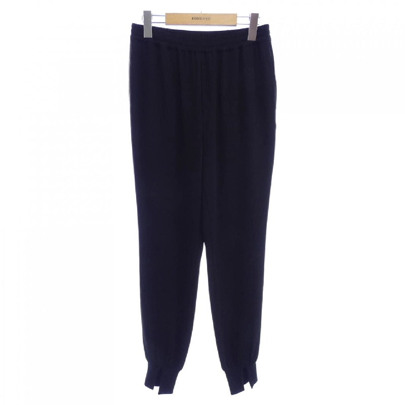 【Khuyến mãi】Quần Col Pierrot 651585