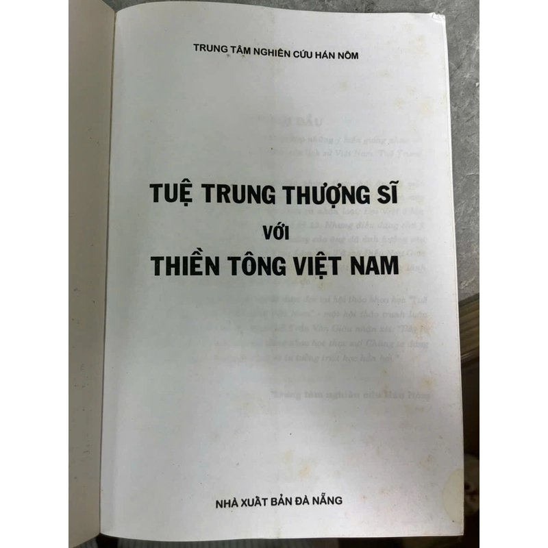 TUỆ TRUNG THƯỢNG SĨ VỚI THIỀN TÔNG VIỆT NAM 532226