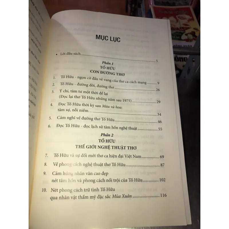 Tố Hữu ngọn cờ đầu vẻ vang thơ ca cách mạng - PGS.TS. Đoàn Trọng Huy 937312