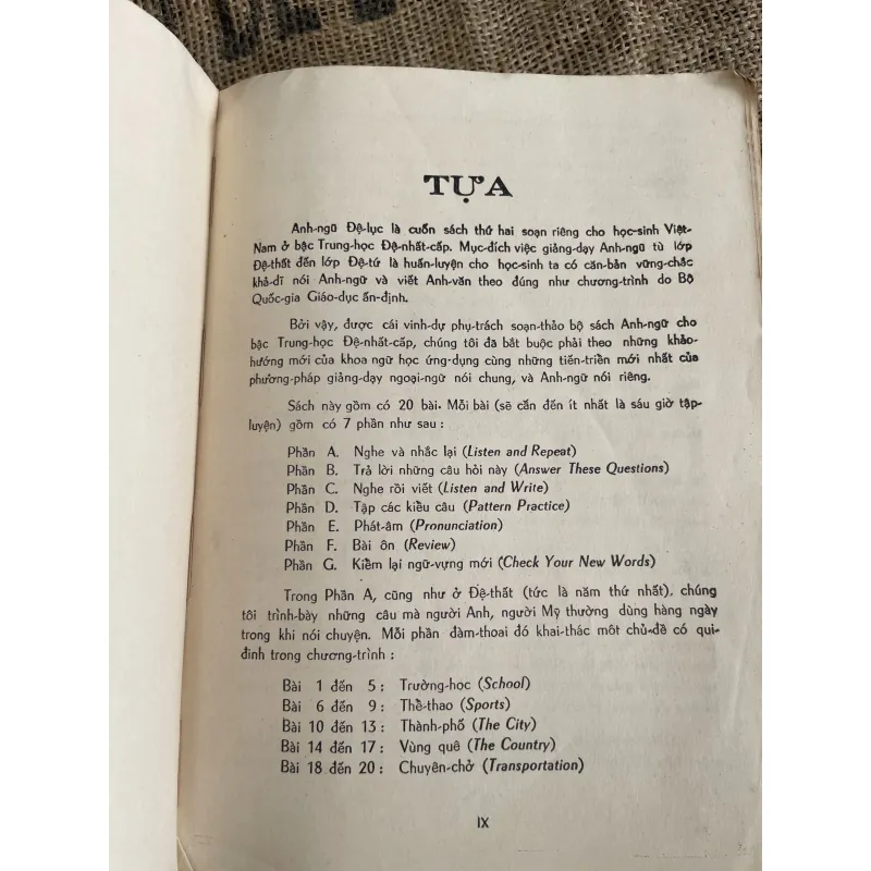 Anh ngữ đệ lục 2; 1966 1013122