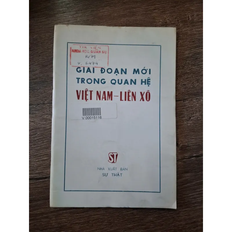 Giai Đoạn Mới Trong Quan Hệ Việt Nam - Liên Xô - Nhiều tác giả - Chính trị/Ngoại giao 709523