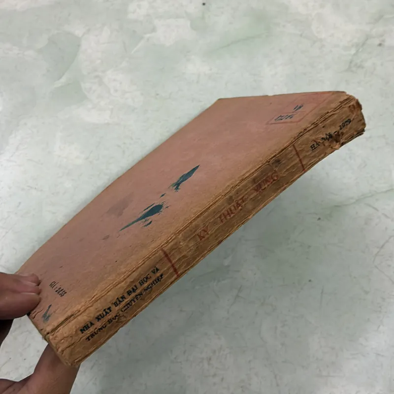 Kỹ thuật xung - Vương Cộng - 1979s 1009820