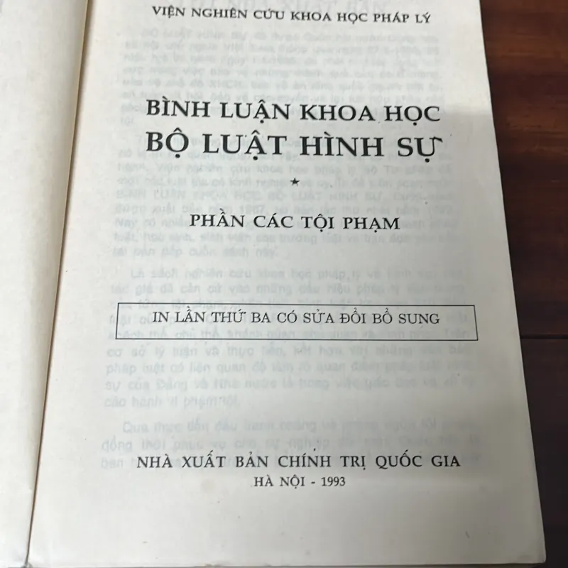 [luật- chính trị] Bình luận khoa học bộ luật hình sự 1985 932184