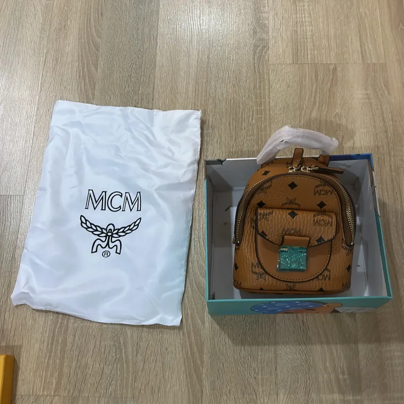 BALO MINI MCM DA MÀU NÂU CHẤT LƯỢNG 1021540