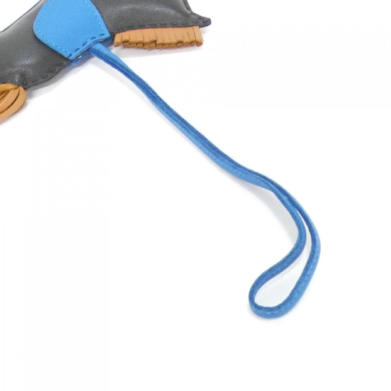 Túi charm Rodeo MM 064930CA của Hermès 624832