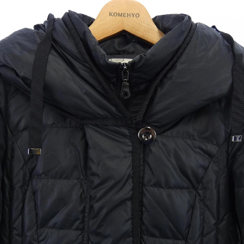 Áo khoác lông vũ BEATRICE E50606 628328