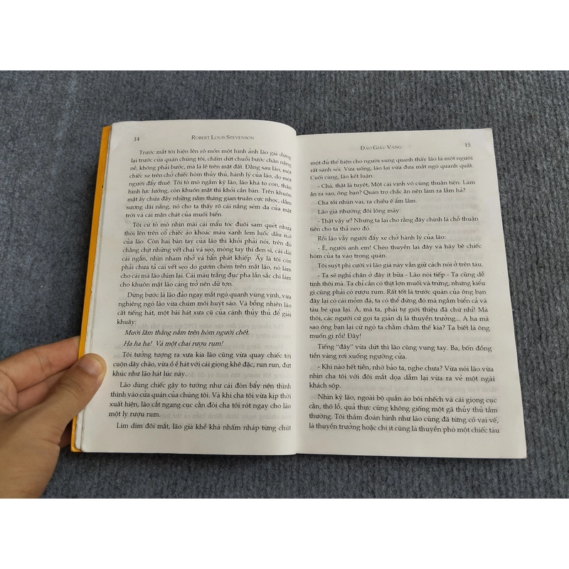 ĐẢO GIẤU VÀNG - ROBERT LOUIS STEVENSON 552833