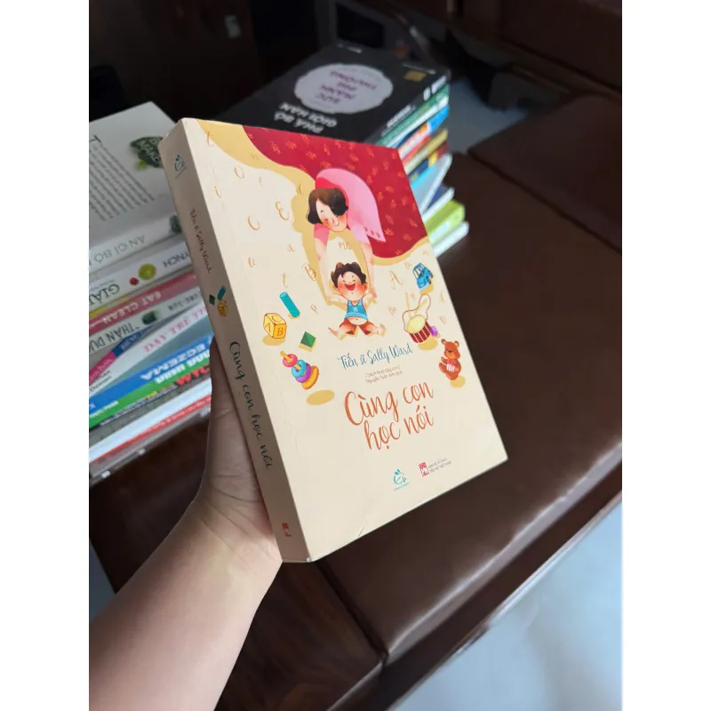 CÙNG CON HỌC NÓI – Sally Ward | Sách nuôi dạy con 0–3 tuổi cực hay- K4 1023582