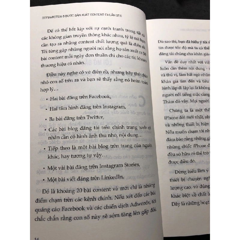 Copywriter 5 bước sản xuất content chuẩn SEO 2021 mới 85% note chữ ký Ryan Wakeman HPB2208 MARKETING KINH DOANH 351539
