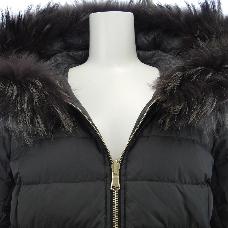 【Mã giảm giá】Áo khoác lông vũ TATRAS 639933