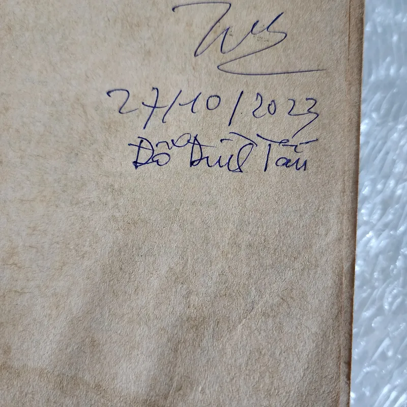 Nước Nhật mua cả thế giới | chữ ký dịch giả 695996