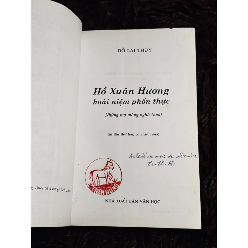 Hồ Xuân Hương boài niệm phồn thực (Đỗ Lai Thuý) 1017643