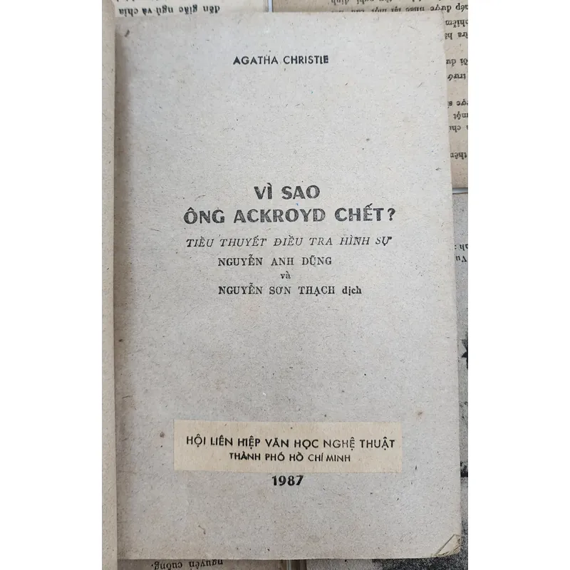 Tiểu thuyết điều tra hình sự của Agatha Christie: VÌ SAO ÔNG ACKROYD CHẾT? 711554