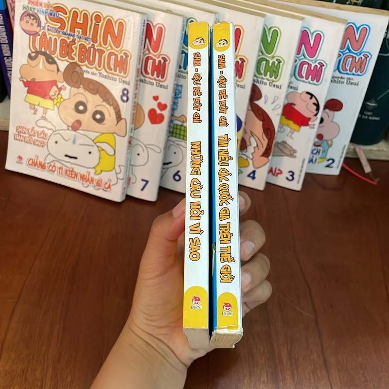 II Truyện Tranh: Shin • Cậu Bé Bút Chì (9 cuốn) 539944