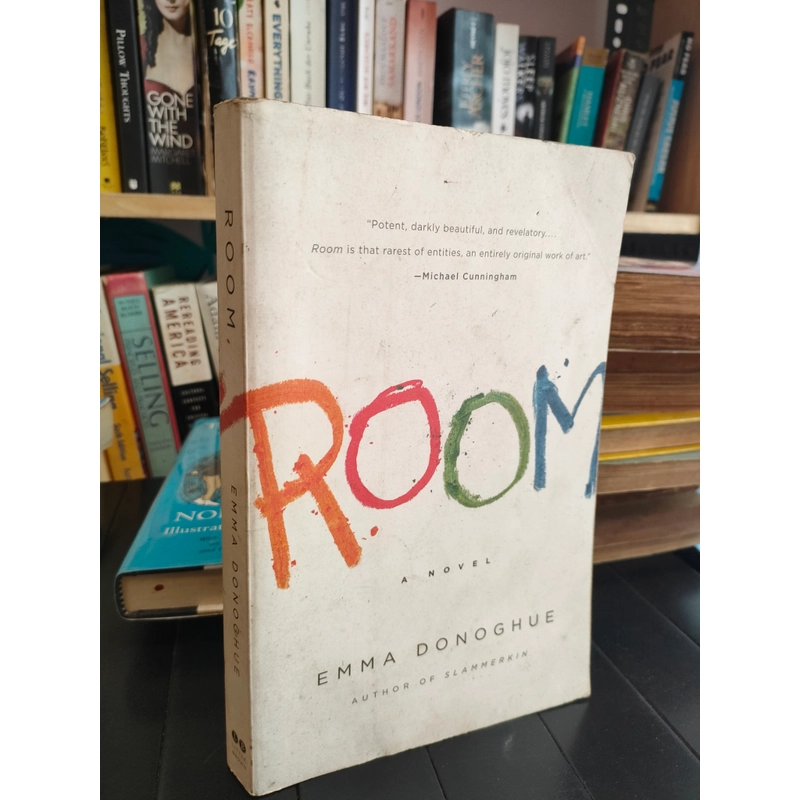 ROOM
- Tác giả: Emma Donoghue 279449