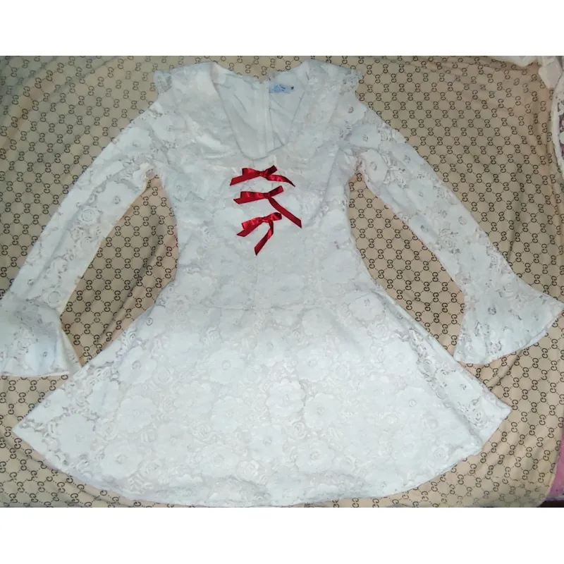 đầm ren tay loe 1022802