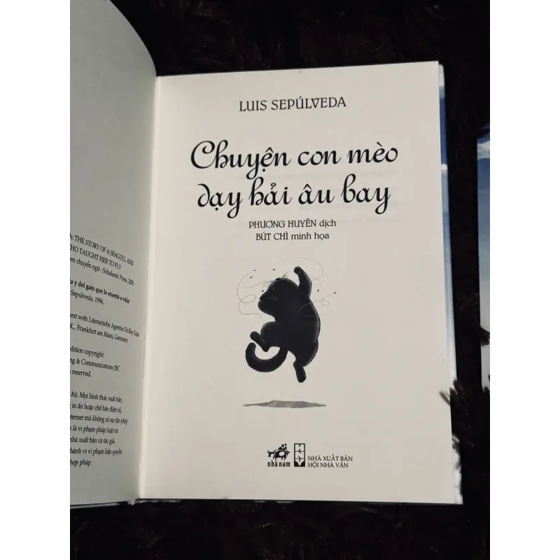 Chuyện con mèo dạy hải âu bay (bìa cứng + bookmark) 997870