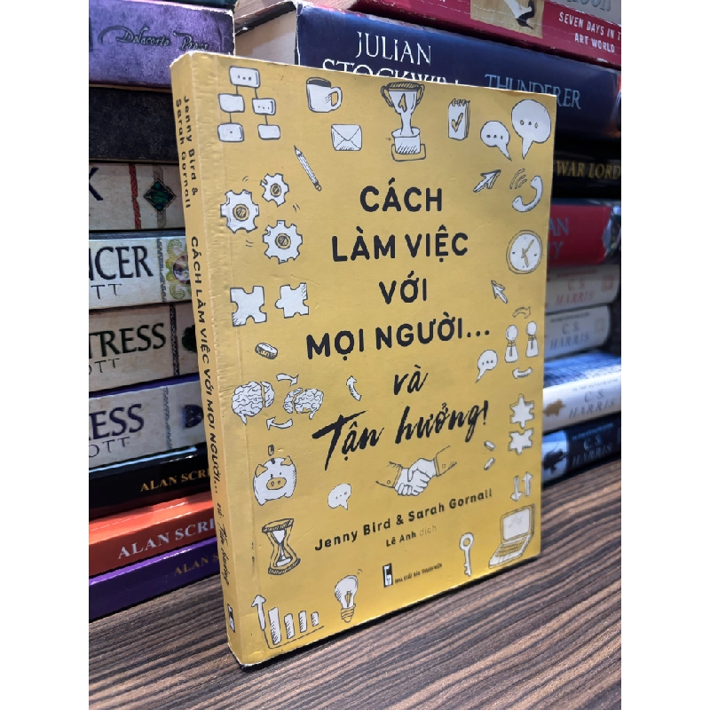 Cách làm việc với mọi người... và tận hưởng - Jenny Bird & Sarah Gornall 335469