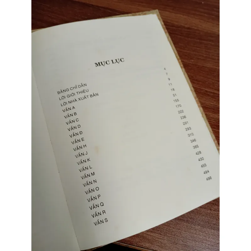 SÁCH TỪ ĐIỂN HỒ CHÍ MINH SƠ GIẢN 1002344