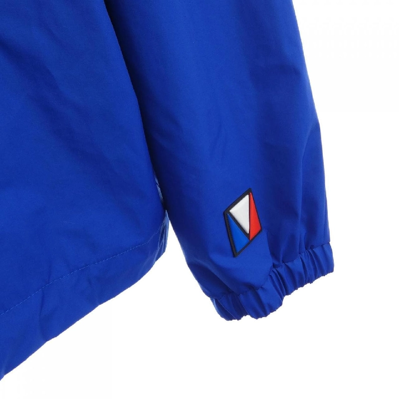 Áo khoác LOUIS VUITTON HRB31WPHG - Hàng hiệu Authentic 892658