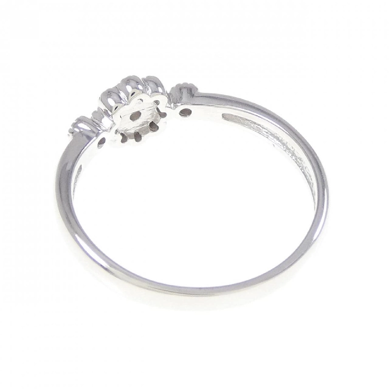 Nhẫn kim cương K10WG hoa 0.07CT 670133