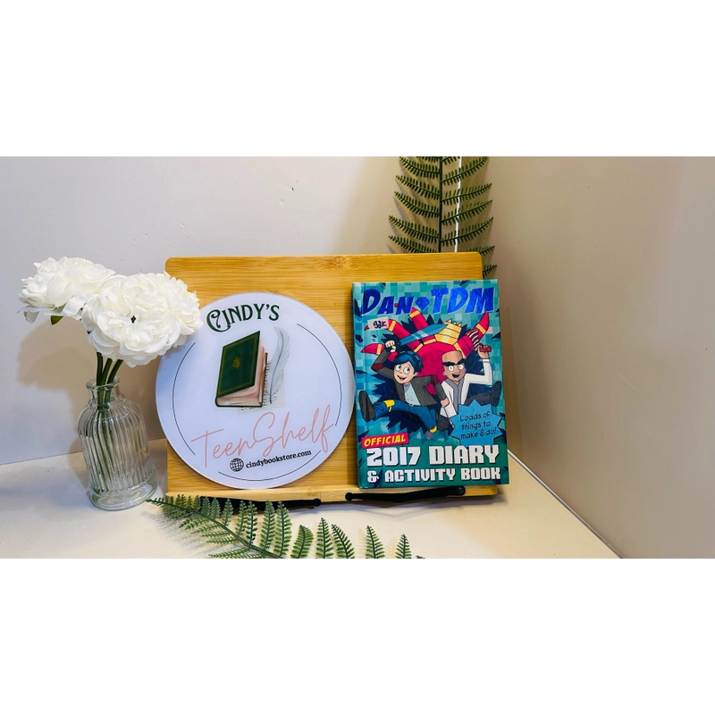 [Sách tiếng Anh 2hand] Like new 90% - DanTDM Official 2017 Diary & Activity Book - DanTDM 499544