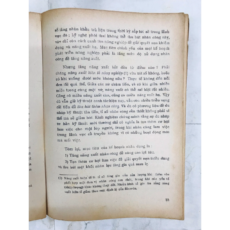 Vấn đề nhân sinh tại nam á châu - Nguyễn Cao Hách 128824