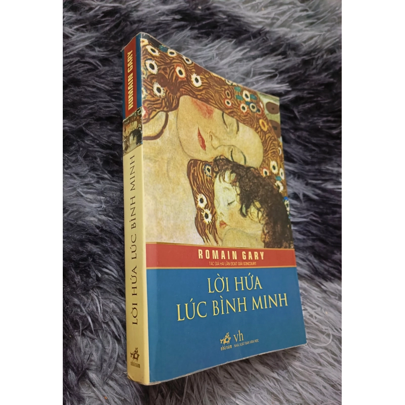 Lời hứa lúc bình minh (Romain Gary) 535002