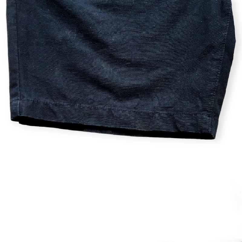 Quần short kaki Forever 21 size 31 màu xanh dương đẹp như mới 11091