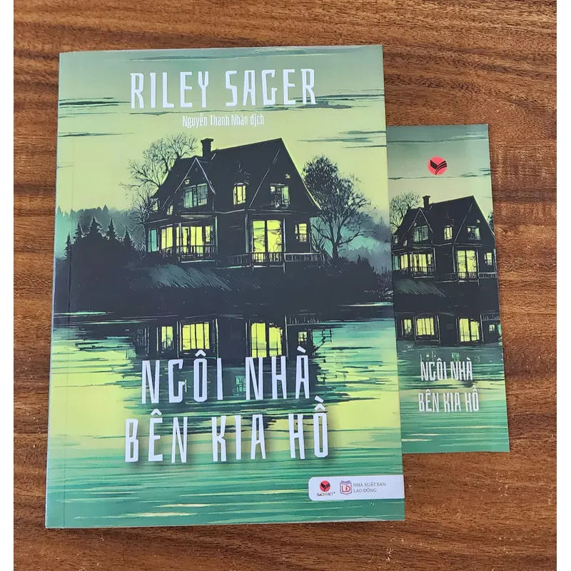 Tiểu thuyết NGÔI NHÀ BÊN KIA HỒ - Riley Sager (487 trang) 734983