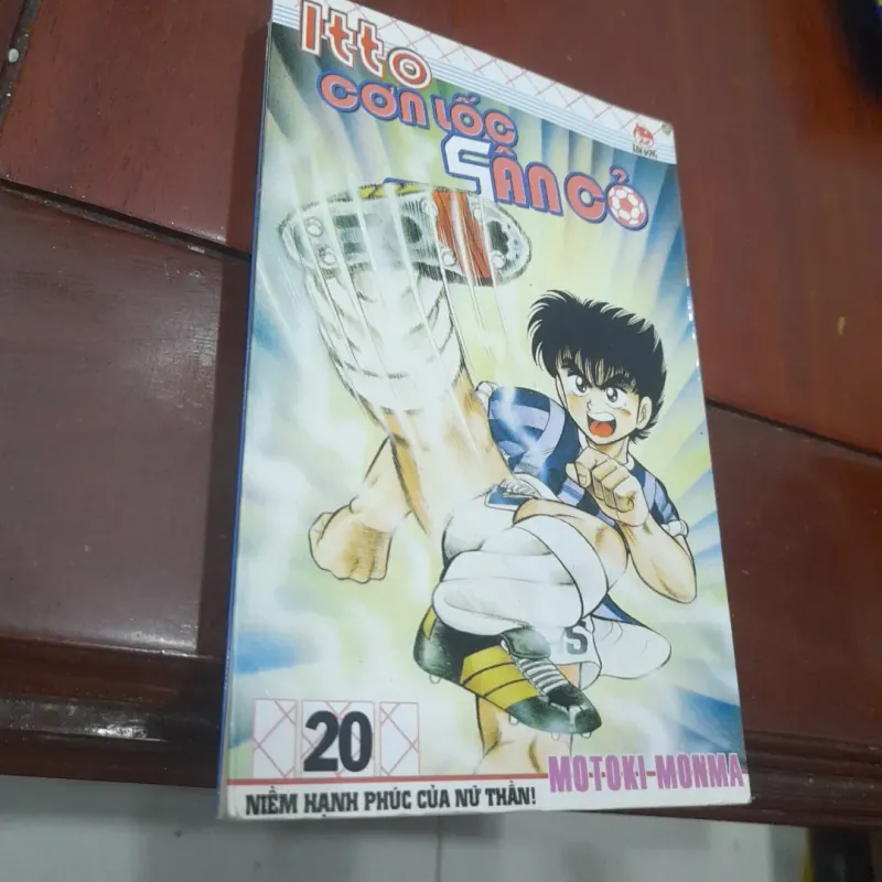 Itto CƠN LỐC SÂN CỎ tập 20 750986